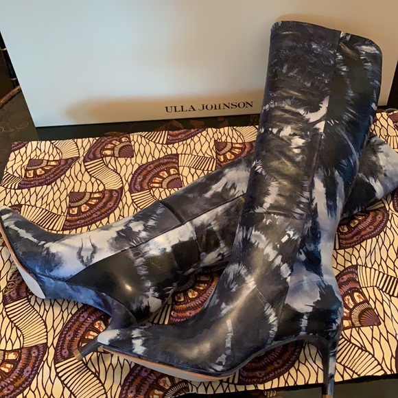 3X HOST PIC ULLA JOHNSON LAMB LEATHER TIE DYE DEVERA BOOT IN INDIGO SIZE 8.5 - Picture 6 of 10
